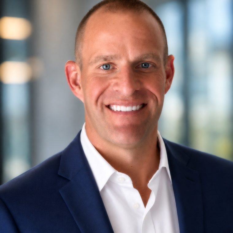 Portrait of the founder of StarMack Capital