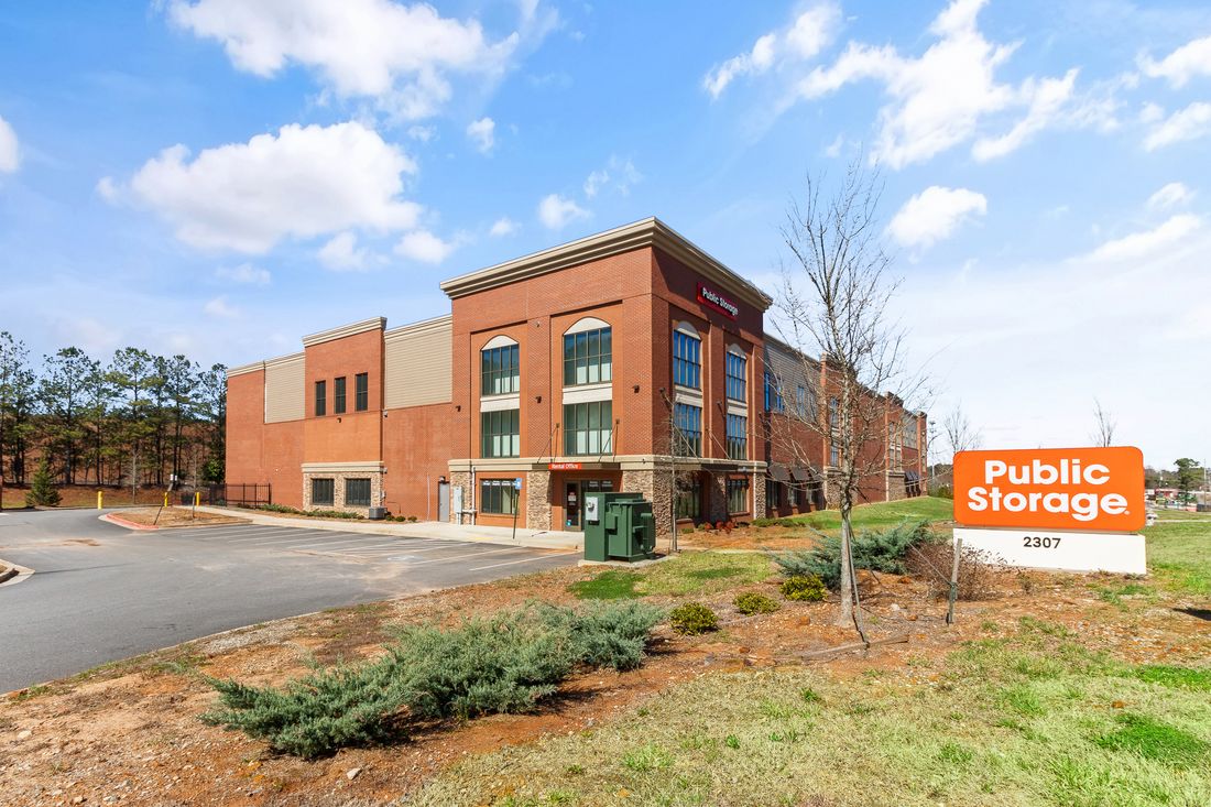 Marietta, Georgia self-storage facility on Canton Road developed by StarMack Capital